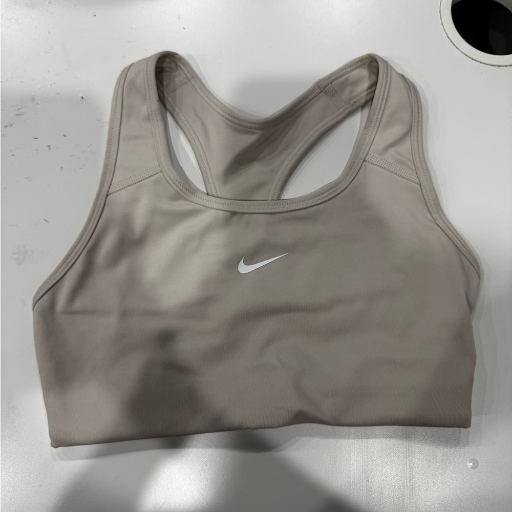 Nike Women's Sports Bra - Light Brown